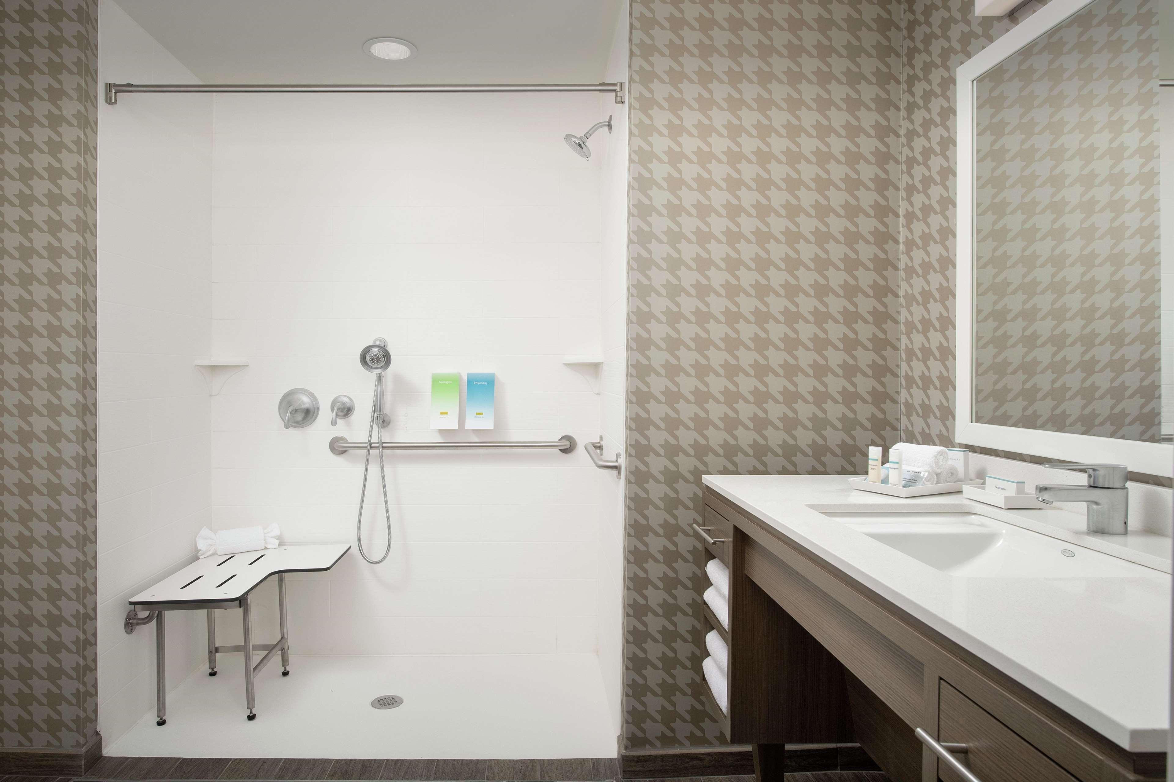 Home2 Suites By Hilton Edison Dış mekan fotoğraf